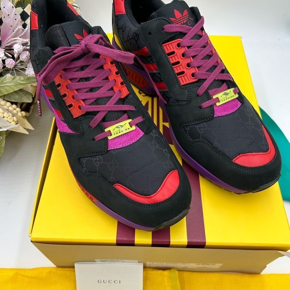 Men’s Gucci X Adidas ZX 8000 GG monogram sneakers size 13 made in Italy - Picture 2 of 11